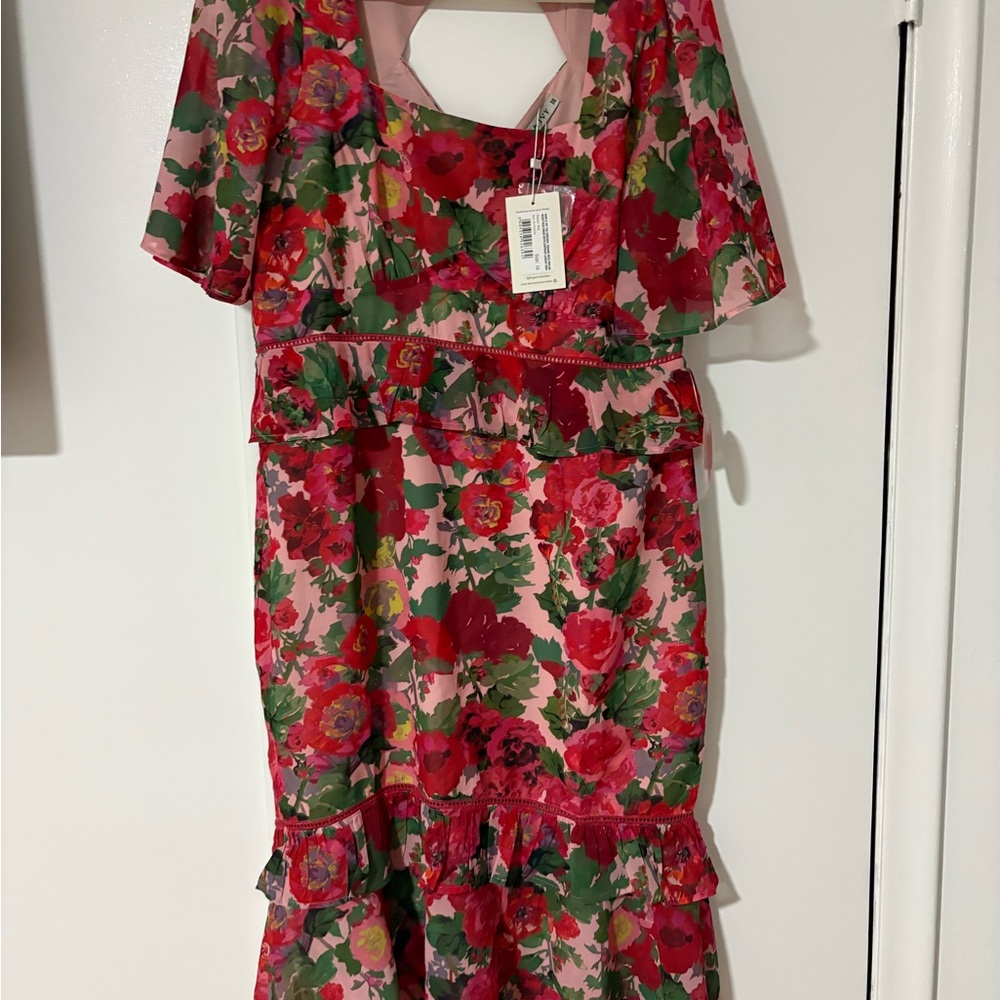 Floral Pink and Red Dress, peplum style. Perfect for soon to be bride
US size 12
